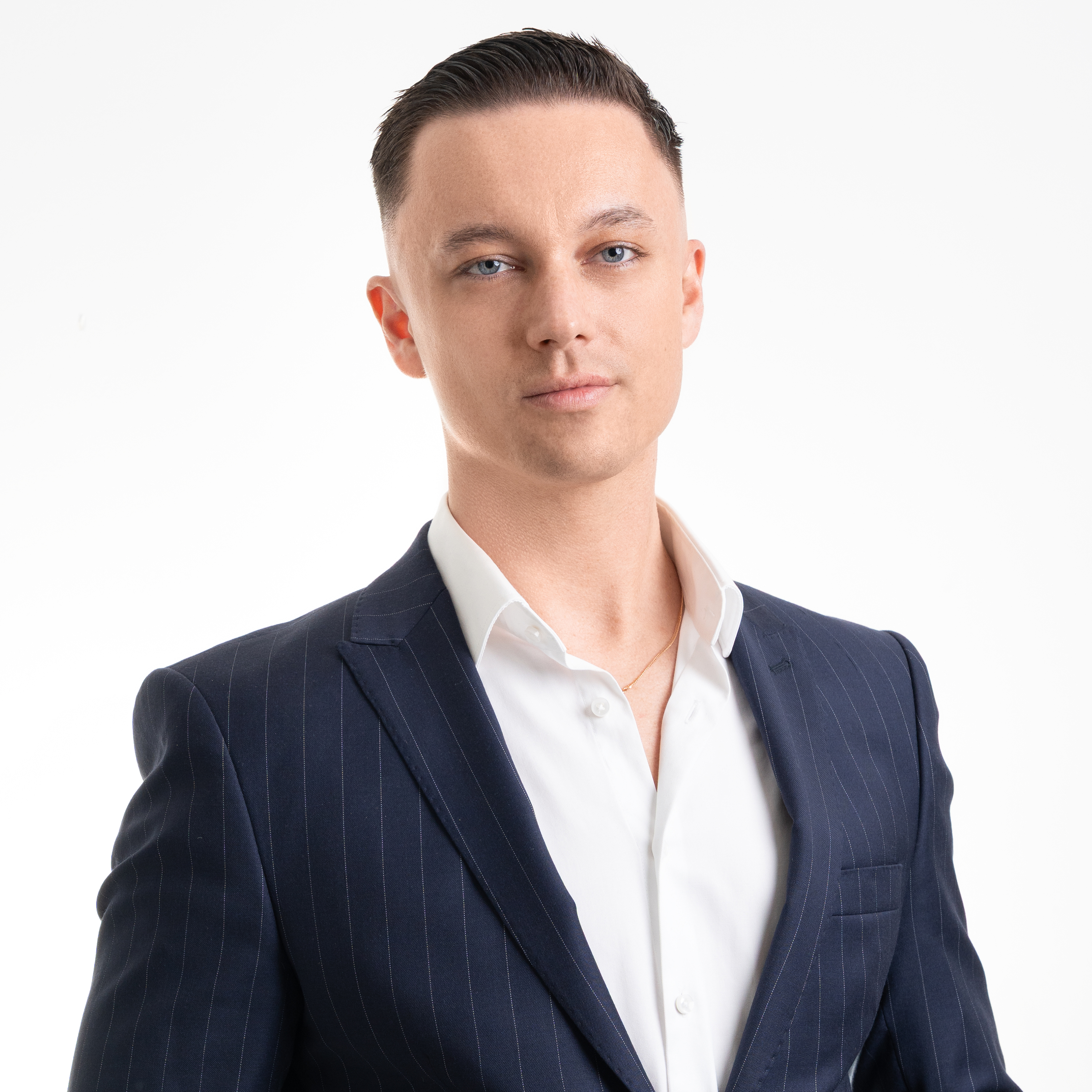 Michał Dzięcioł — Agent nieruchomości